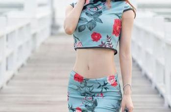 MiStar魅妍社 – 观看陈雅漫VICKY的瑜伽修炼，原图状态下，仿佛时间都慢下来，那里只有她和空气的轻声细语。
