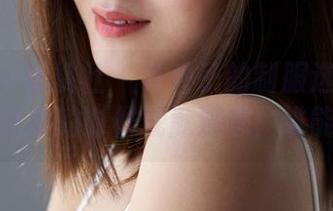 MiiTao蜜桃社 – 多香子的制服选得别致，下载来的时候就默默想：谁能懂？