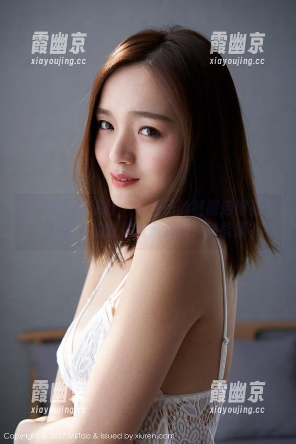 MiiTao蜜桃社 - 多香子的制服选得别致，下载来的时候就默默想：谁能懂？