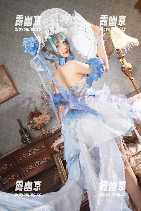 Momoko葵葵尝试加藤惠造型，图册里的尴尬时刻记录！