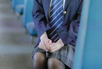 DOA环泳装大展选手：Nyako喵子的cos人生岂止泳池！