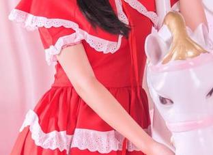 TouTiao头条女神 – 体操服再出新篇，鱼宝宝精选中的“小鱼畅游”