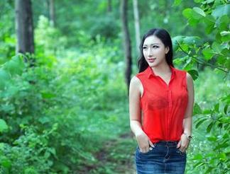 TuiGirl推女郎 – 林萌萌的私拍：那个“女友”是谁，真让人好奇。