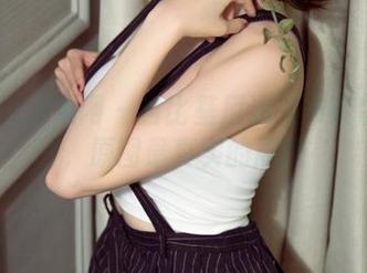 UGirls尤果网 – 当比基尼遇上布莱尔昆娜，原图最真实的展现