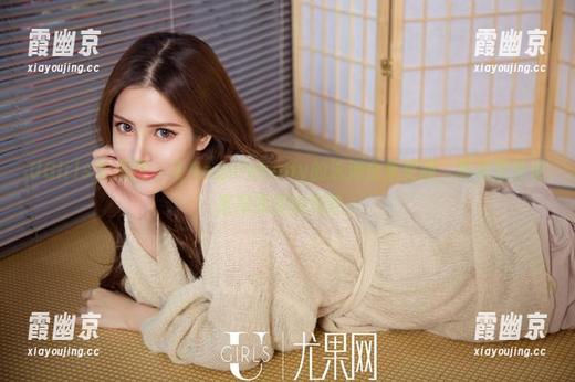 UGirls尤果网 - 飞Angelababy的泳池合集更新，真希望我也是那漂浮的泡泡。