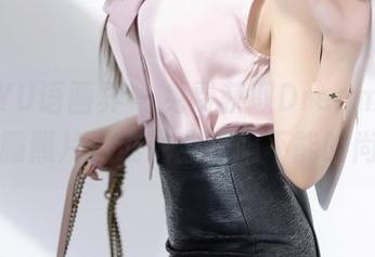 XIAOYU语画界 – 免费获取Dreamy小乔校服照片，谁说穿校服不能时尚？