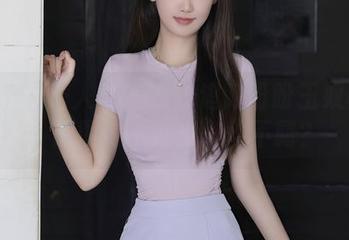 Xiuren秀人网 – 在线追踪盼盼玉奴校服，原图似乎透出一丝不羁？