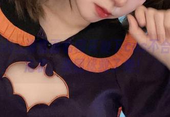 fushii_海堂面临樱花树下cos不合规的危机，美图拯救了他！