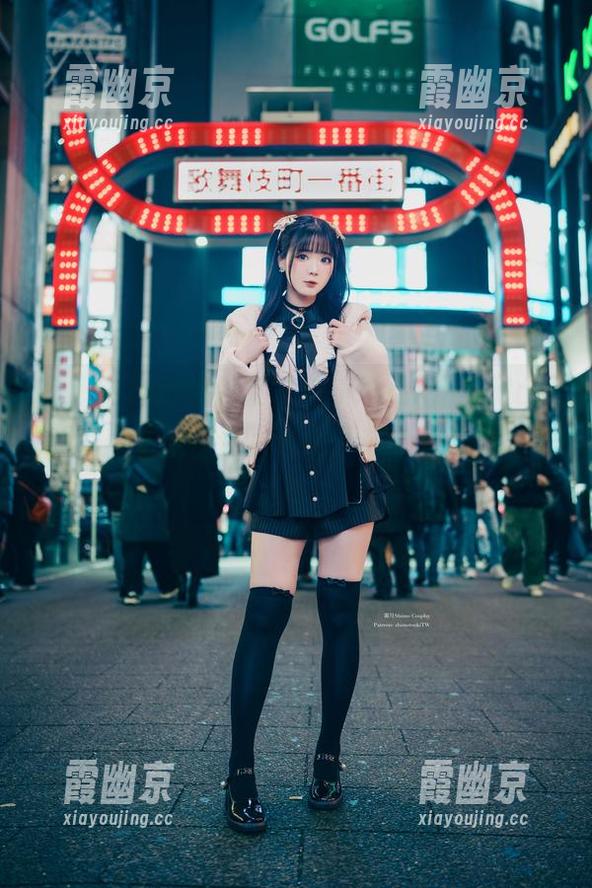 噢，shimo霜月又来更新HoushouMarine的美图了，这次连我都想给点颜值打分！