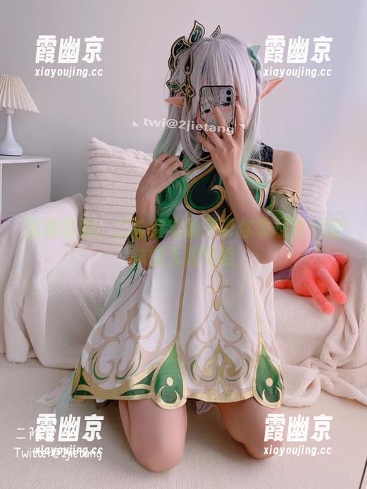 图集时间：二阶堂宅绘子带你发现白丝段袜的无限可能