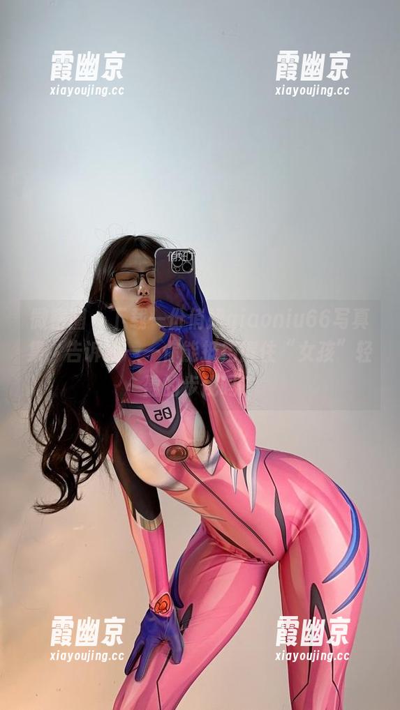 俏妞qiaoniu66 微密圈 - 下载一份俏妞qiaoniu66写真集,告诉我——你能抵挡得住“女孩”轻盈的步伐吗?