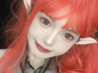 巫女也会倦怠？俏皮的倦倦喵分享她的作品集，有点神秘的颜色