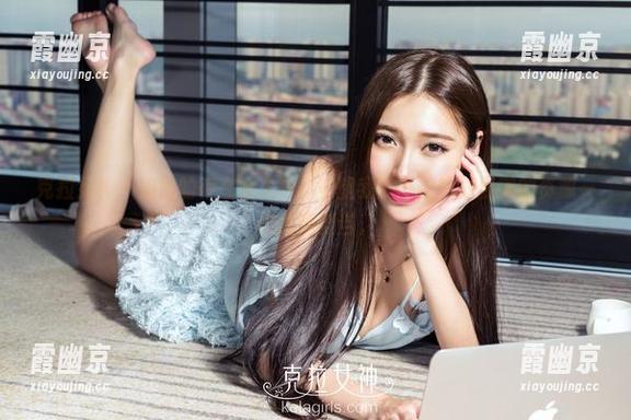 克拉女神 - 姐姐的存在感太强！希望我的私拍能像姜璐的资源一样满满当当。