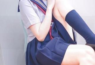 在线打卡兔玩映画的美图，体操服妹妹和JK展现了校园版“撕扯最强音”！