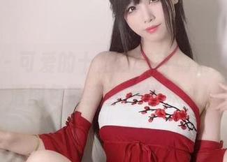 微密圈 – 可爱的十万口草莓粥粥女仆，高清图包带我去云端养心！