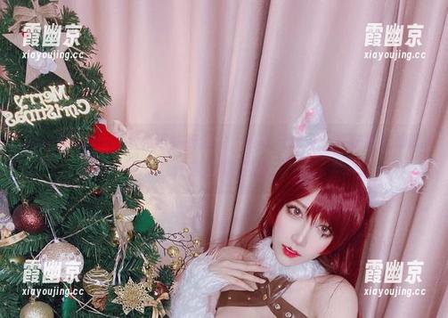 啾小妍Deer最新的连体衣图片，谁说只能穿一件衣服？她能教你完美搭配！