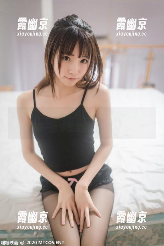 等不及要看喵糖映画的黑裙酒馆美图，一边喝酒一边浮想联翩，槽点太多了！