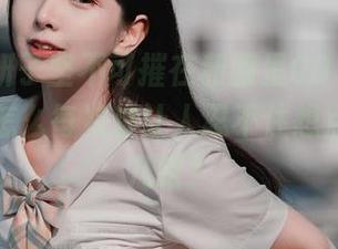 怪了，妍子坚不可摧在和服里COS拍出的照片，怎么每次都让人忍不住想点开多看几眼？