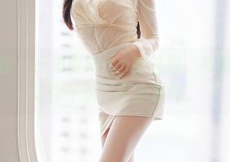 尤蜜荟 – 小海臀Rean穿礼服，高清壁纸让你不想下班的那种。