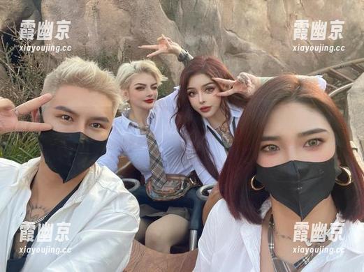 微密圈 - 希希Gina职场风：原图更新，只想说，昨天的便装……哈哈，大变样！