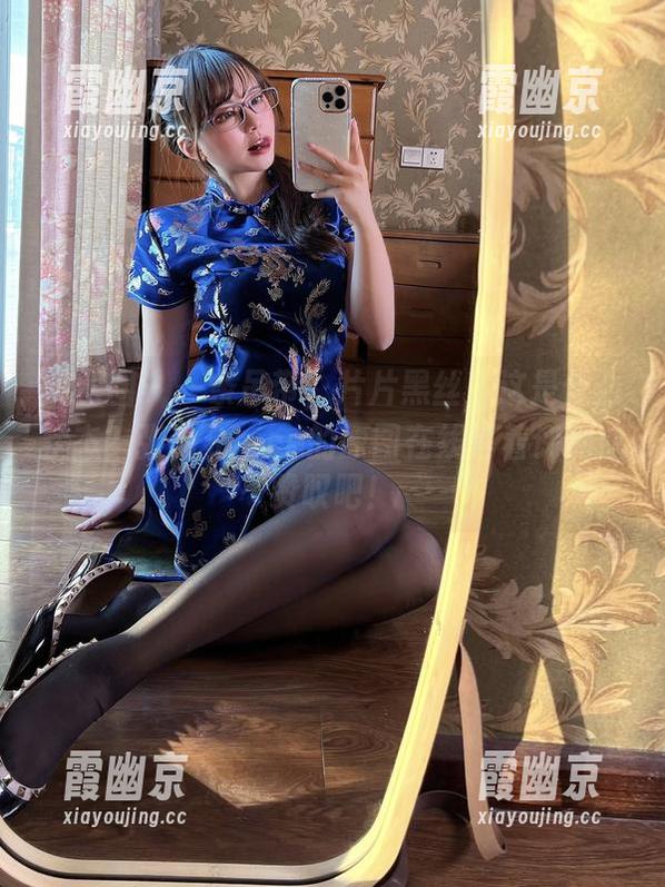 张思允nice 微密圈 - 一条吊带,片片黑丝,这是什么状态?张思允nice的原图在线等着评判或赞叹吧!