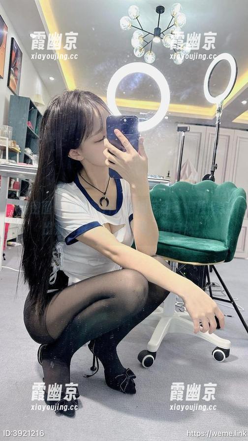 微密圈 - 这张图片，汤圆可甜了把校服穿出新高度了，零圣光，超自然！