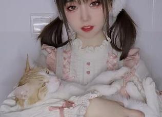 洛可ss的光效黑吊带套图，霸道得不要不要的！