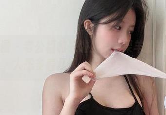 微密圈 – 老公福利来啦！火龙果羊的写真让人想多看几眼，分享一下吧！