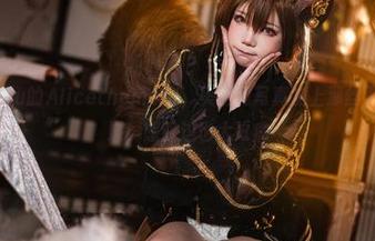 对于王胖胖u的Alicethemaid，美图和写真加上那丝不经意的妩媚，感叹这也太过瘾