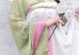 秀人网 – 自从看了林文文yooki的职业装在线写真，私心期待她出个个性化的职场搭配教程！