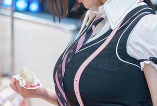 秀人网 – 下载白甜的居家美图绪动上升中，不知不觉就深陷其中了吧？