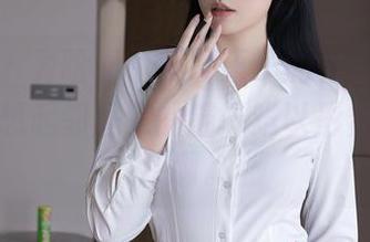 秀人网 – 为啥看了轩轩王子的女仆写真，总让我想起邻居家的猫…难以形容的亲密感啊。