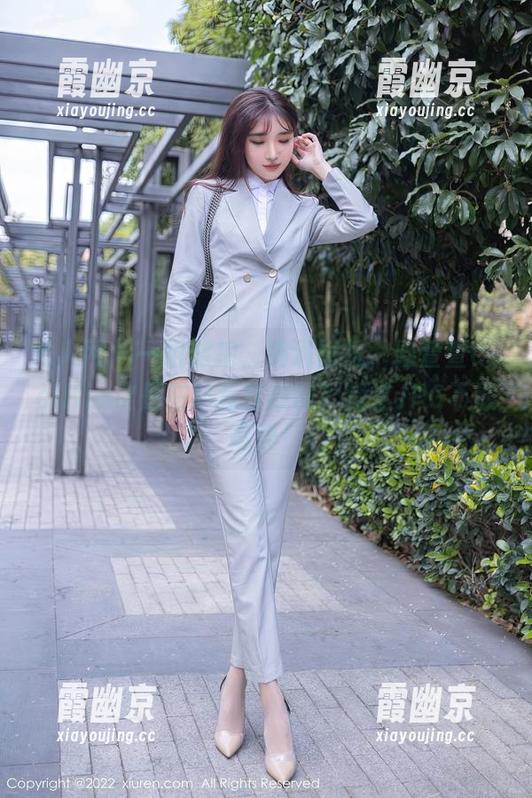秀人网 - 一组旅拍，满屏壁纸，陆萱萱cecillia这是在向我宣战吗？我这JPG不够高级！