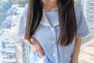 稚乖画册 – 每晚的服装秀：夜夜带你看连体衣美图，比模特还要精致的壁纸！