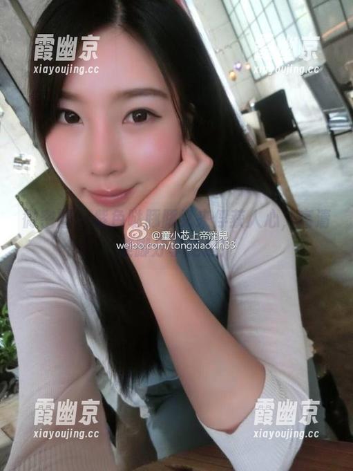 微密圈 - 紫色哒豚豚又来俘获人心，高清美脚分享走起！