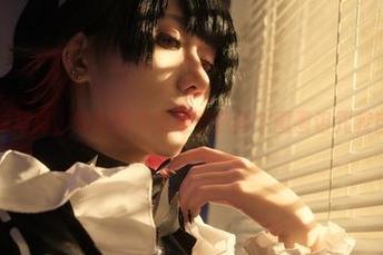 全套学妹写真，绞肉姬你这是要我画个圈圈诅咒我自己吗？