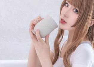 到底钟情春日还是钟情下载？羊大真人的图库，谁能解？