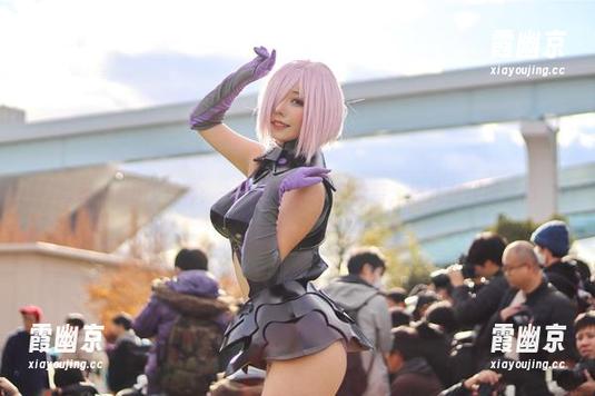 菌烨tako 菌烨tako的写真:一件和服,一套泳装,挣扎在尺度之间