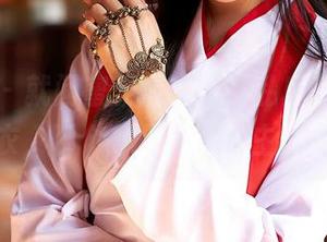 蜜桃社 – 就问蜜蕊Mary，私房美图和内衣，哪个才是真正的主角？