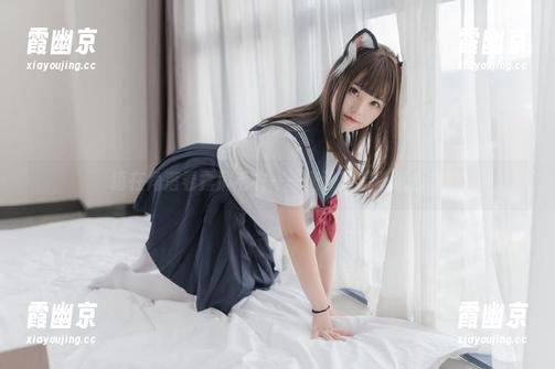 蹲在角落看露肩毛衣——蜜汁猫裘壁纸合集