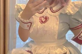 这组黑白写真，只有贝贝琪Becky能驾驭的“灵魂资源”。