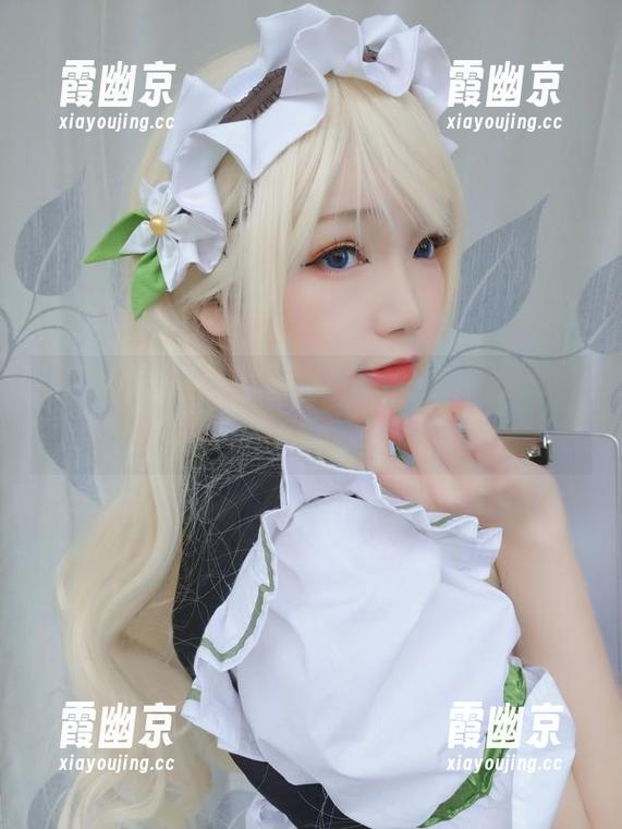 停！你们有没有发现，雪晴Astra的爱宕兔女郎套图里的兔耳朵看起来格外迷人？