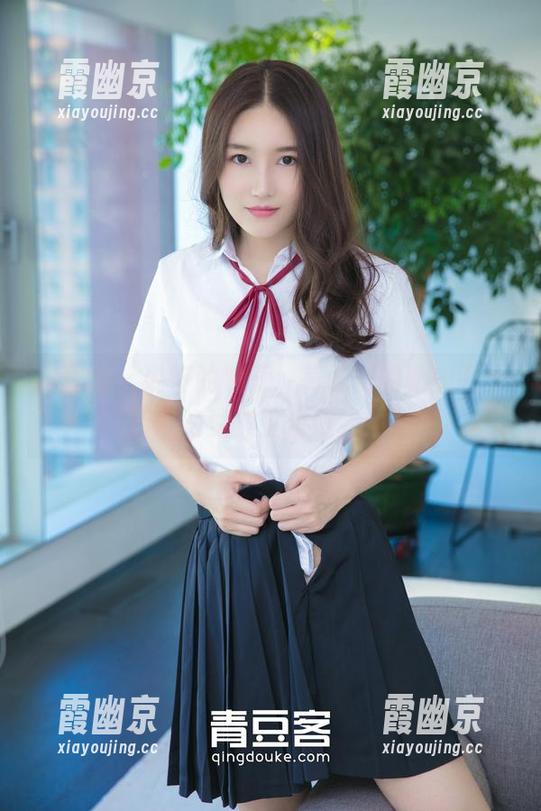 青豆客 - 说好的油亮，莫雅淇的新美图更新犹如油漆工没刷完……