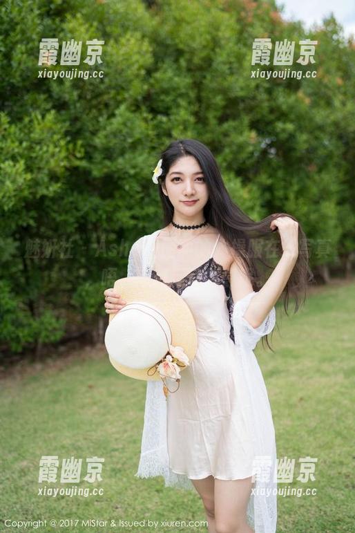 魅妍社 - Ashely丽丽的体操服在线写真，唔，有点运动气息呢。