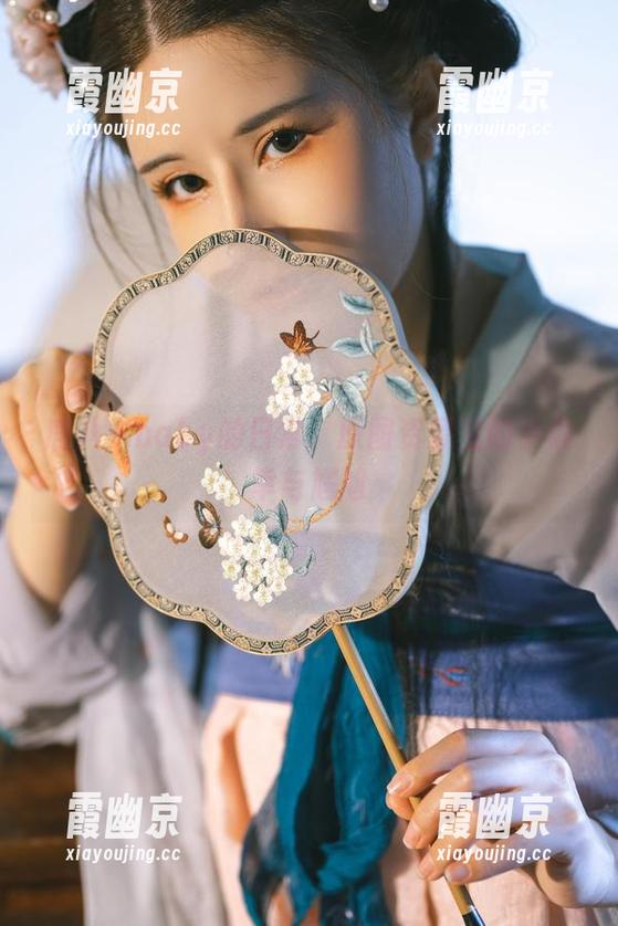 鹿八岁baby的日常，原图资源里的小确幸与尴尬