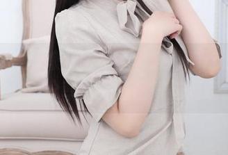 单马尾眼镜娘套图来了，鹿野希这造型打几分？分享前先准备好脑洞哦。