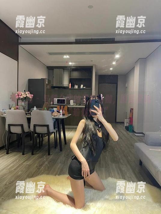 微密圈 - 与黎允熙的黑粉瑜伽，图库里的一场“瑜伽派对”
